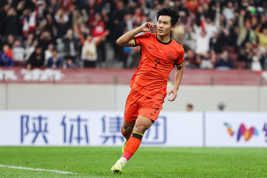 开云-李新翔造点向余望点射绝平 U23国足1-1战平朝鲜